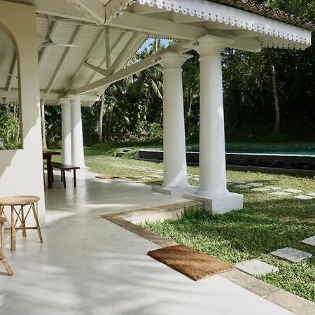 Kara Hotel Ahangama Buitenkant foto